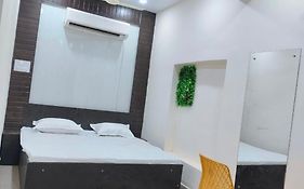 Hotel Crystal Dreams